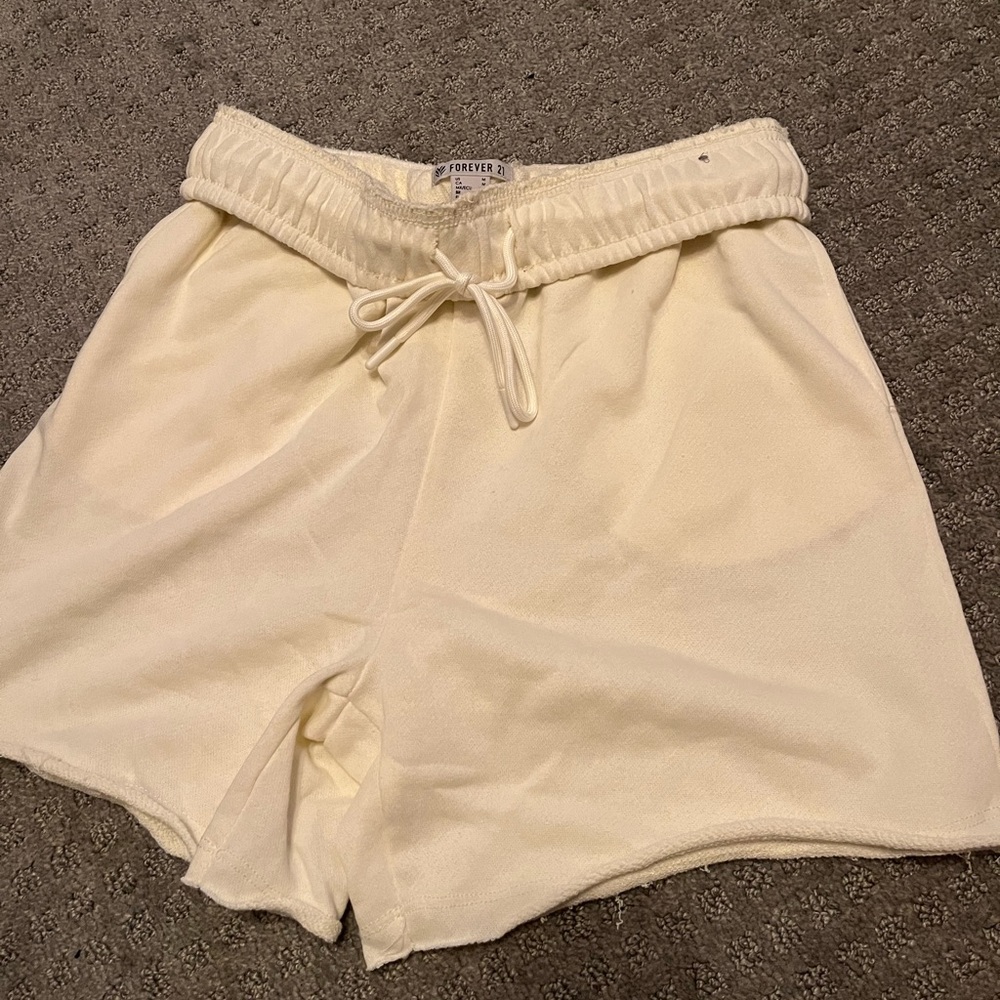 Oversized shorts